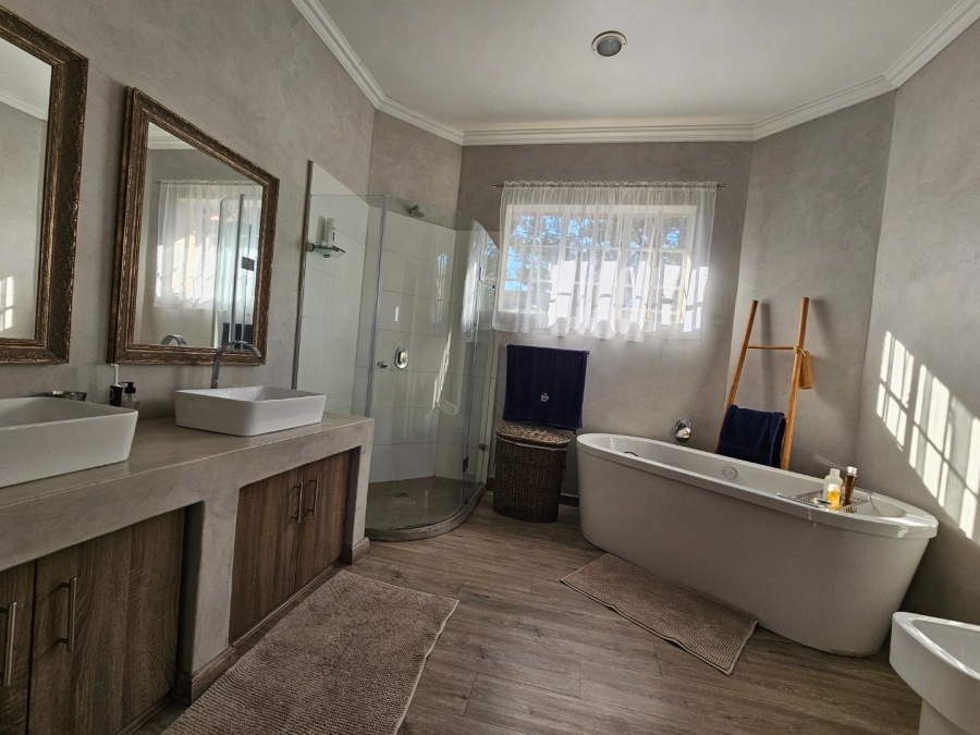 4 Bedroom Property for Sale in Vaalpark Free State